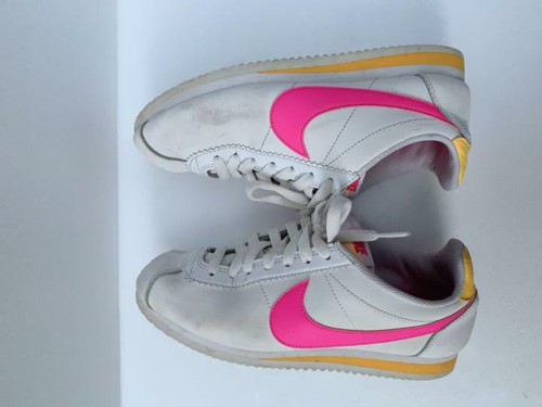 NIKE Classic Cortez Leather Women's 