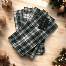Set of 4 Christmas Farmhouse Black and White Buffalo Plaid Napkins Tableware New