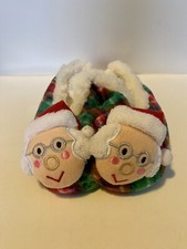 Great Christmas Sherpa Cozy Slippers Woman Size S/M 6 - 7.5 New With Tags