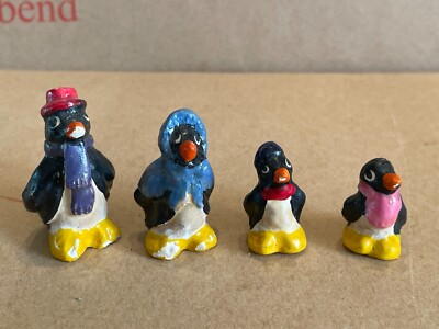 BBC SELTENER PINGU SEHR ALT 4 HART GEFORMTE FIGUREN NUR DISPLAY