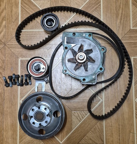 Volvo xc60 CONTI ZAHNRIEMEN-SATZ+WAPU Passend für VOLVO XC60 Inscription 2.4