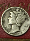 "BUY IT NOW"  1939-P  Mercury SILVER  Dime  Actual Coin Shown  VG   "BUY IT NOW"