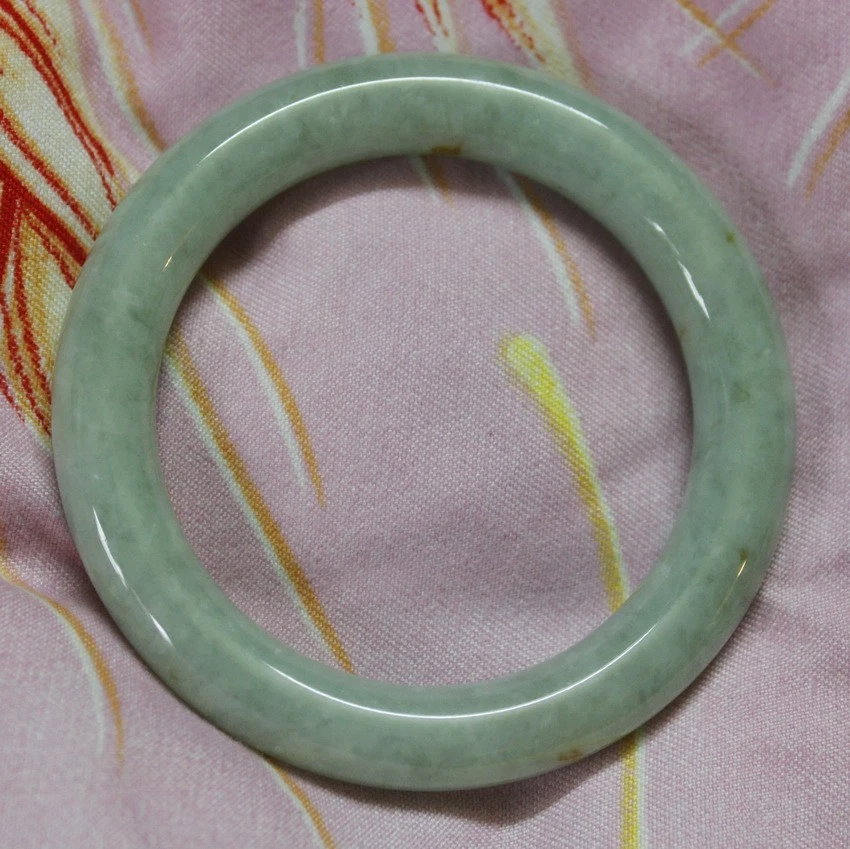 CERTIFIED Natural JADE Grade A RARE Light Apple Green Jadeite