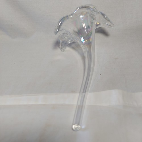 Vintage Hand Blown Art Glass Lily Flower Opalescent White Confetti - Picture 5 of 6