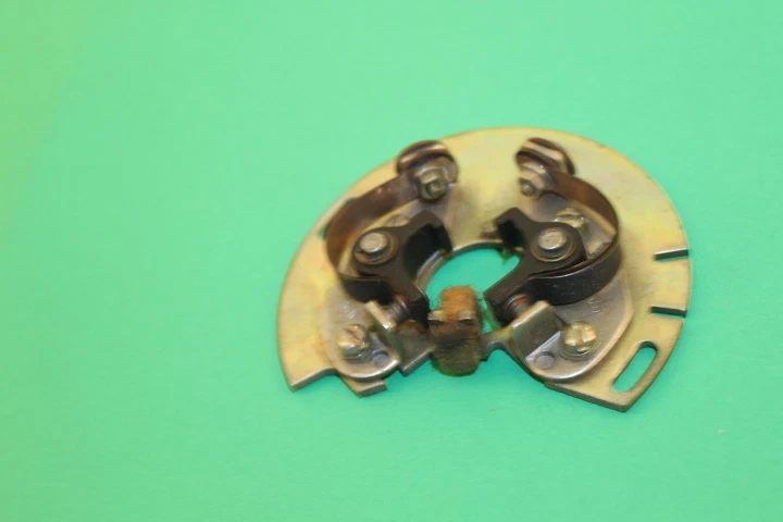 NOS Kawasaki A1 A1R Contact Breaker 21008-007 - Image 2 of 4