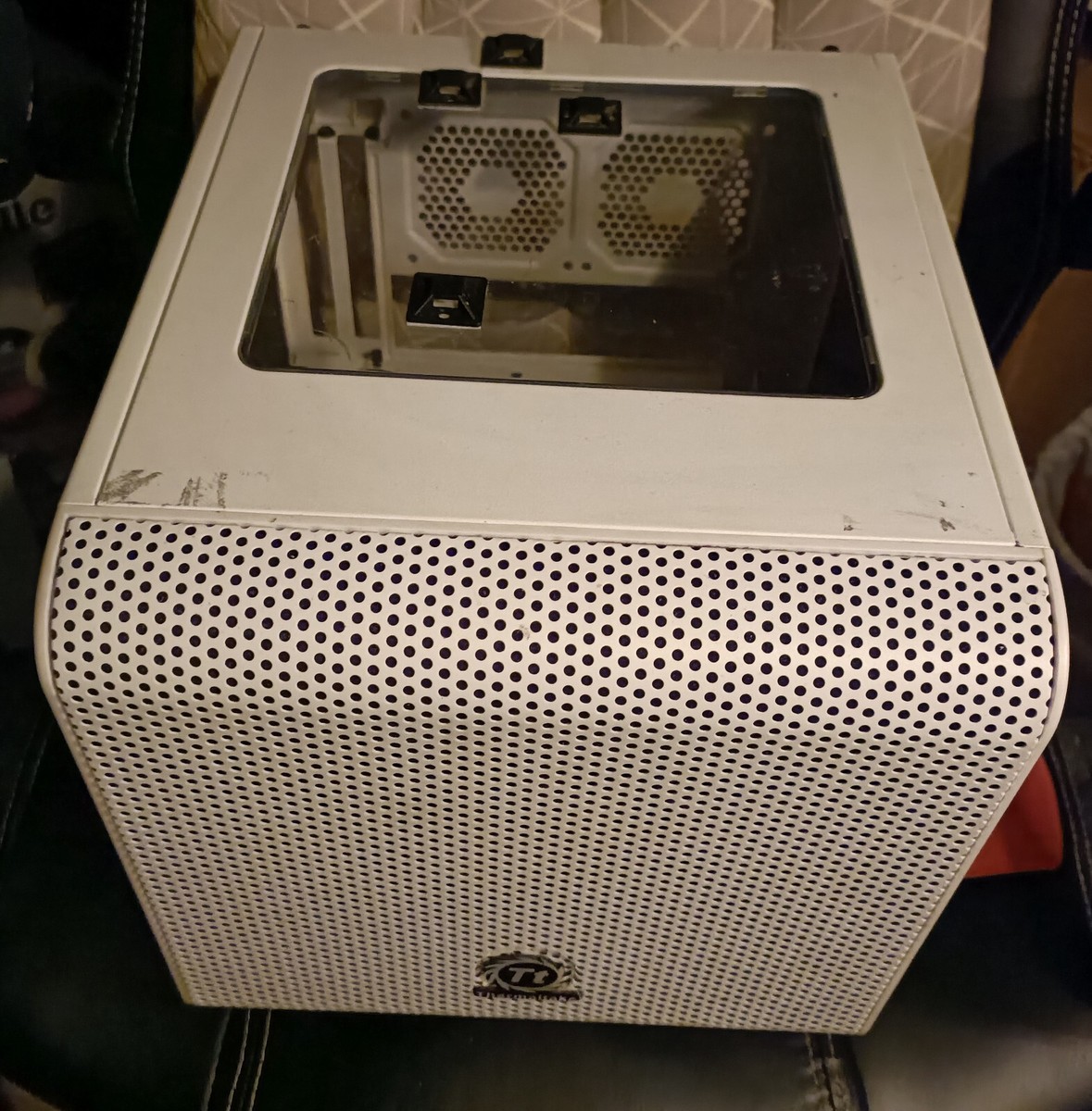 Thermaltake Core V1 Snow Computer Case White 4717964402523 UK