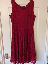 Dark Red Overlay Lined Lace Stretch Christmas Party Dress Size Medium