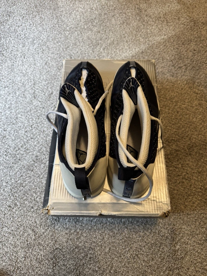 Talla 12 - Air Jordan 15 OG 2000 Obsidian 136029 411 Foto 2 de 4