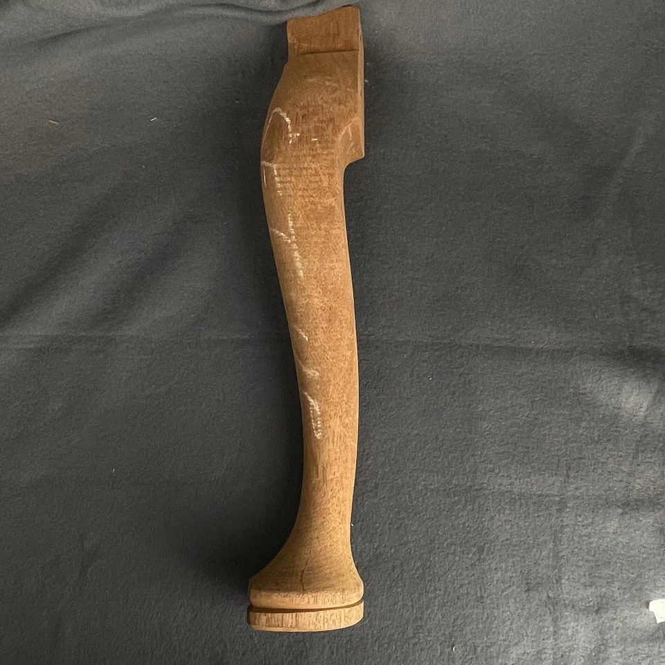 Kittinger Mahogany Unfinished Chair Leg Carved. 1970’s-80’s RARE {C1B} - Image 3 of 4
