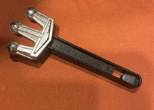 💥 1985 Vintage He-Man SPIKOR ARM TRIDENT  MASTERS OF THE UNIVERSE MOTU 💥