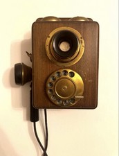 telefono vintage a parete