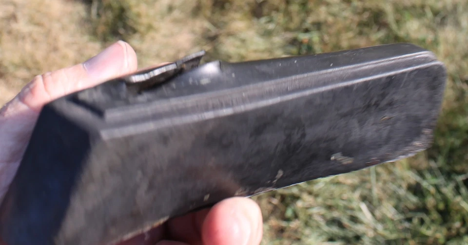 Relleno de parachoques trasero derecho Oldsmobile Jetstar 88 Dynamic Starfire 1963 fabricante de equipos originales Foto 3 de 4