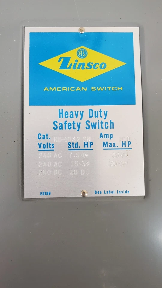 Interruptor de seguridad de alta resistencia ZINSCO 100A, 2P HD-1032 SN 240V (CX24B) Foto 2 de 4