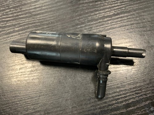 BMW X3 F25 2012 Pumpe Scheinwerferreinigungsanlage 7217792 GSD39439