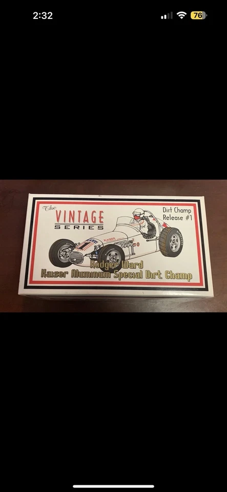 Rodger Ward #1 Kaiser Aluminum Special Dirt Champ, GMP The Vintage Series 1:18 - Image 2 of 4
