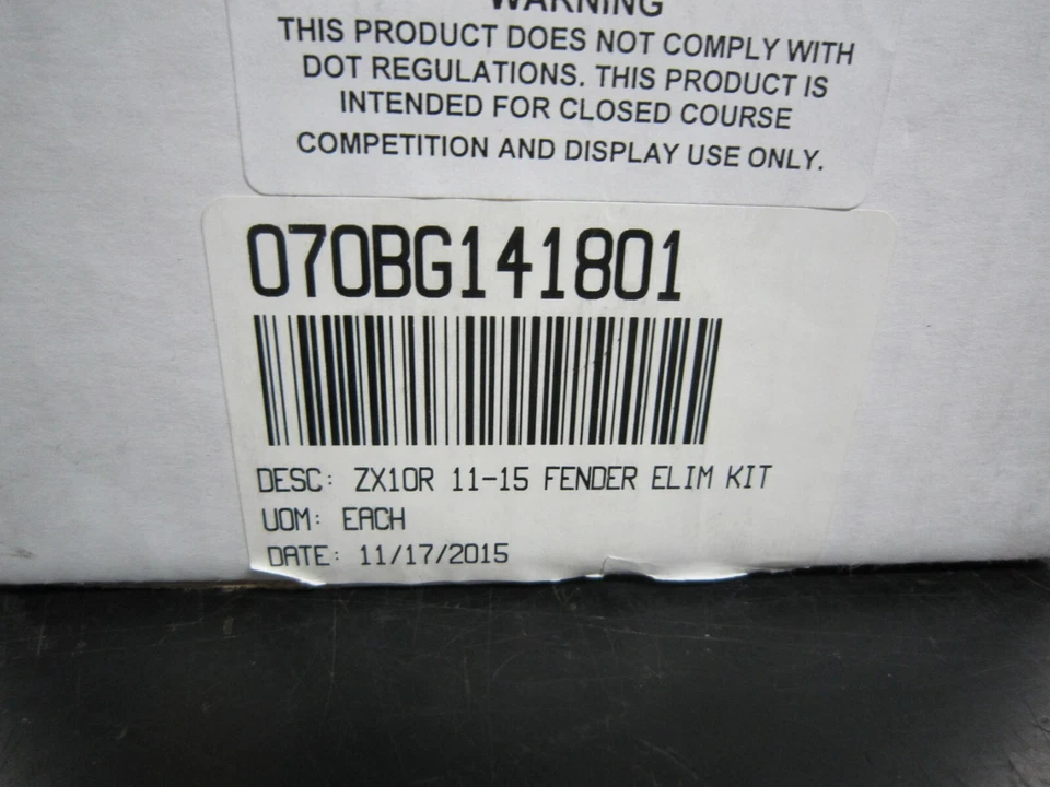 Eliminador de guardabarros Kawasaki Ninja ZX10-R Yoshimura para 2011-15 P/N 070BG141801  Foto 2 de 4