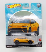 6167 HOT WHEELS / AUTOSTRASSE REAL RIDERS 2023 / 3/5 LAMBORGHINI URUS