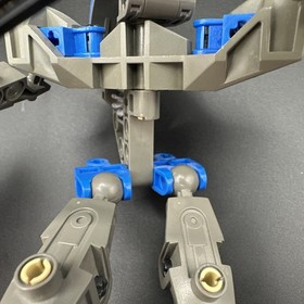 LEGO BIONICLE: Rahkshi Guurahk (8590) 02 Blue 1140 No Instructions