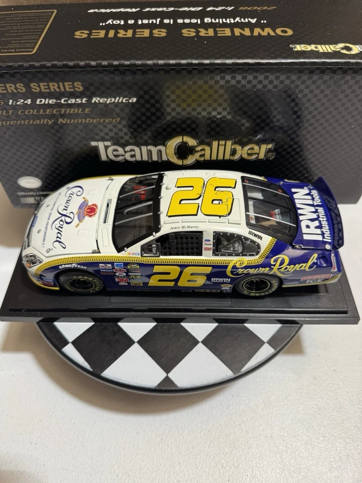 Jamie McMurray #26 Crown Royal Night Owners Series 2006 1/24 Nascar Diecast Foto 2 de 4