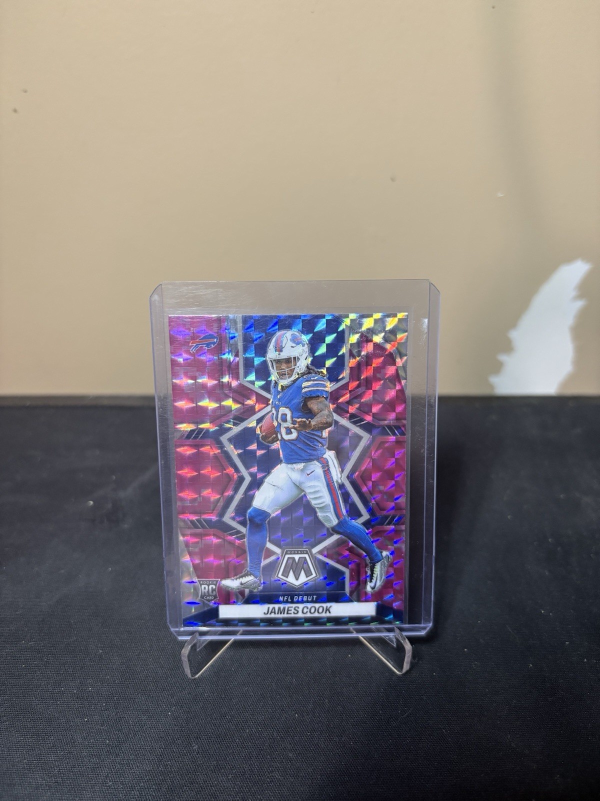 2022 Panini Mosaic - NFL Debut James Cook #285 Camo Pink Mosaic Prizm (RC)