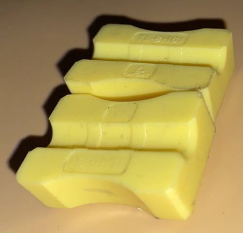 USED Bag Of  Hydraulic Shimano Disc Brake - VICE CLAMP  BLOCKS  - Yellow Plastic - Bild 2 von 12