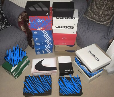 Diverse leere Schuhkartons - Nike, New Balance, Puma, Asics, Adidas, Slazenger etc.