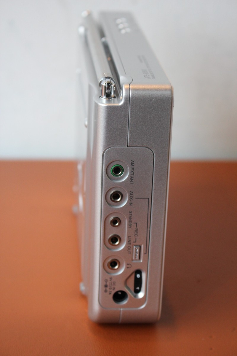 Sangean ATS-909X FM/MW/LW/SW/ PLL Synthesized Receiver Sangean ATS-909X FM/MW/LW/SW/ PLL Synthesized Receiver