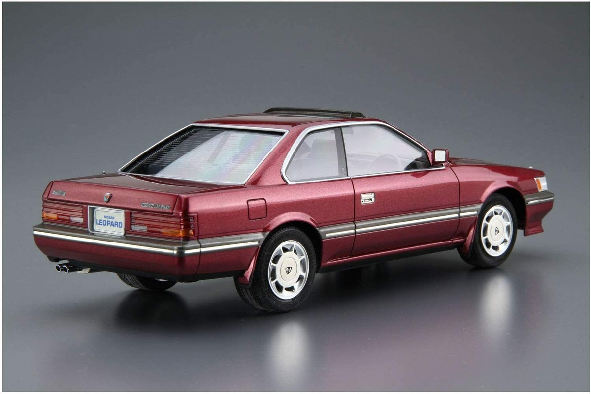 ミニカー DISM NISSAN LEOPARD Ultima (1986) 1/43 NISSAN