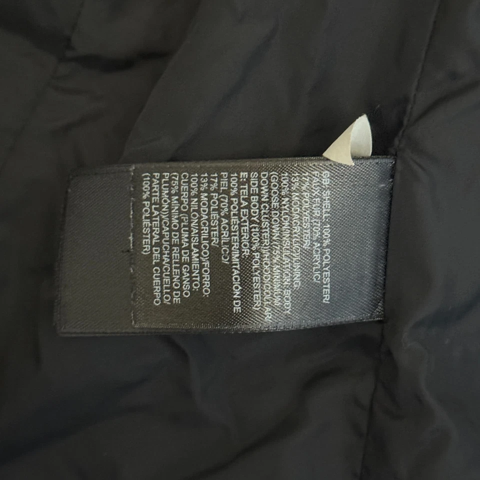 Chaleco The North Face para mujer talla pequeña negro 550 relleno de plumón cremallera completa capucha Foto 3 de 4