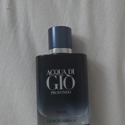 Giorgio Armani Acqua di Giò Profondo Parfum Spray 50 ml Normale Größe