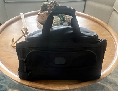 Tumi Alpha Sport Travel suitcase Carry On Bag Black Nylon Weekender Duffle