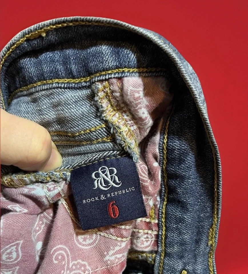 Pantalones Cortos de Jean Rock & Republic Distressed Talla 6 Cortes Rojo Blanco Azul Foto 3 de 3