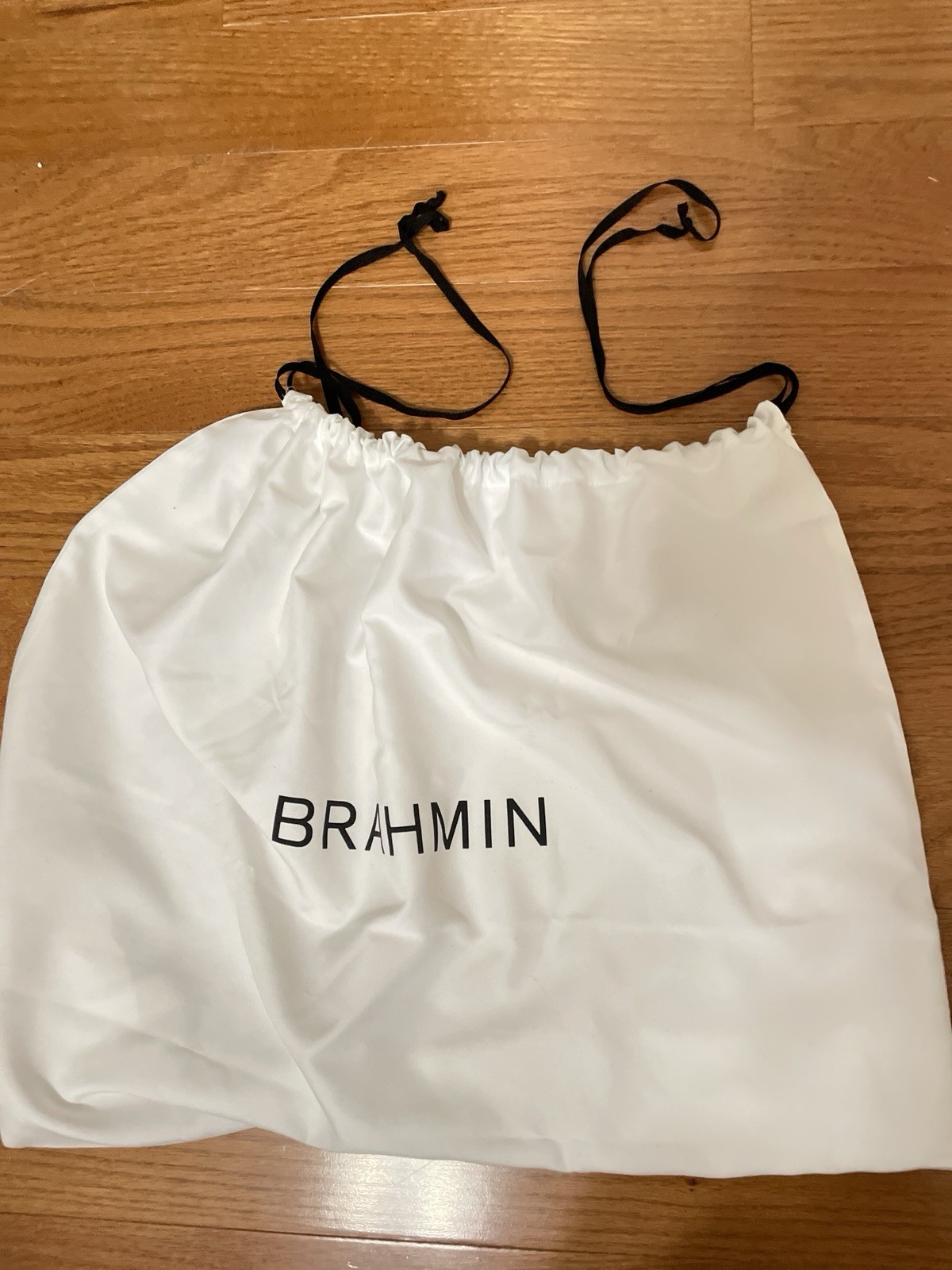 Brahmin XL 18" X 22" Black & White Drawstring Dust Cover Soft Storage Bag…..NEW