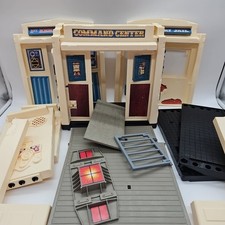Bravestarr Fort Kerium Parts LOT Command Center/Jail/Bank