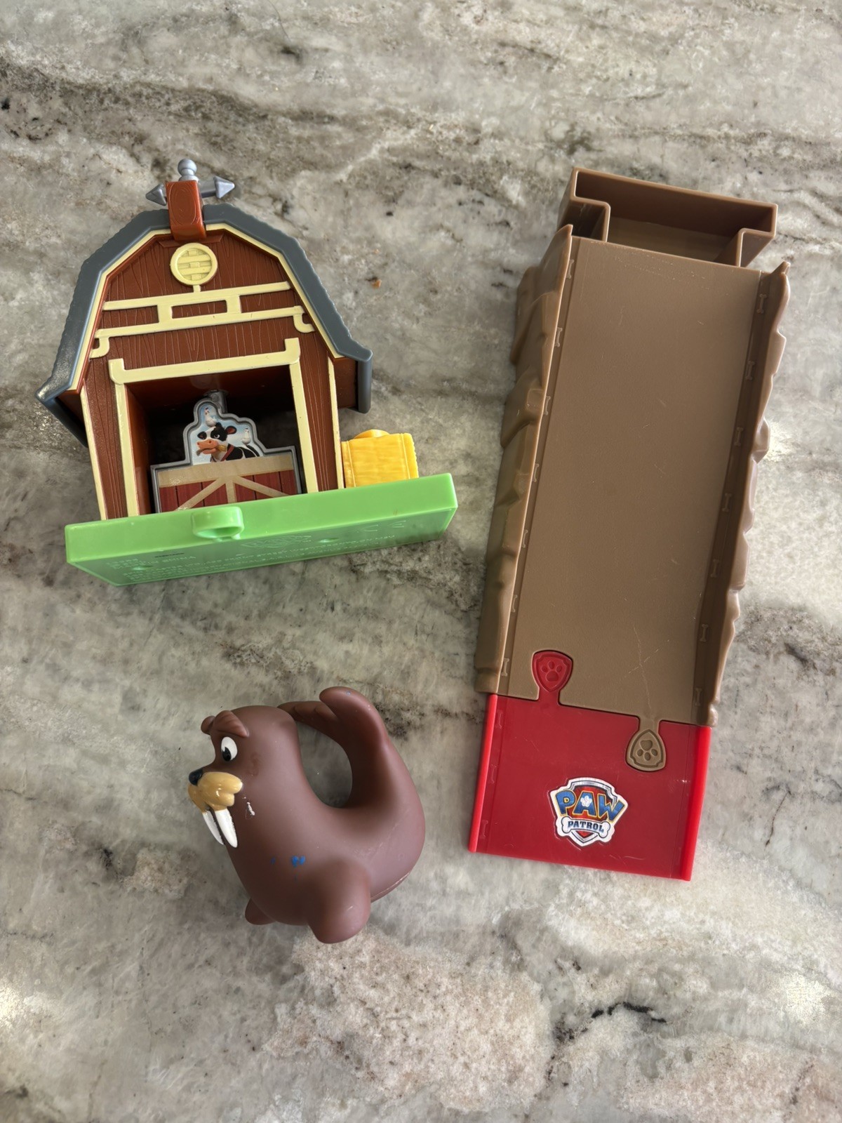 Paw Patrol Launch N Roll Tower Track Set replacement parts barn - 4 pieces total