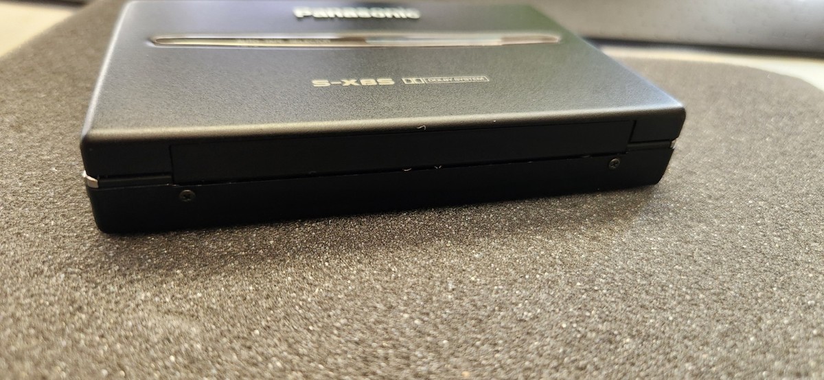 Panasonic - カセットプレーヤー　RQ-S11 Panasonic  S-XBS Panasonic RQ-S11 S-XBS Cassette Player Dolby system Black