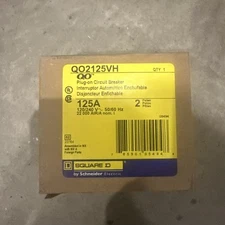 Square D QO2125VH 22kA 2 Pole 125A Miniature Circuit Breaker