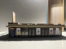 HO Life-Like Products Ace Super Market 433-1330