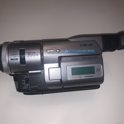 Sony DCR-TRV103 Digital8 Hi8 8mm Video8 Camcorder VCR Player Video