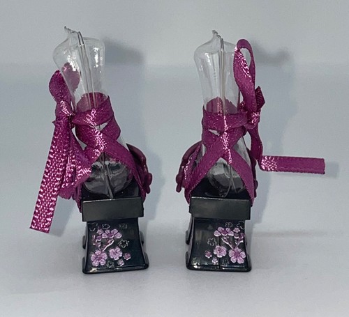 Rainbow High Lila Yamamoto Asian Doll Outfit Shoes Accessory Mauve Geta Sandals - Picture 4 of 5
