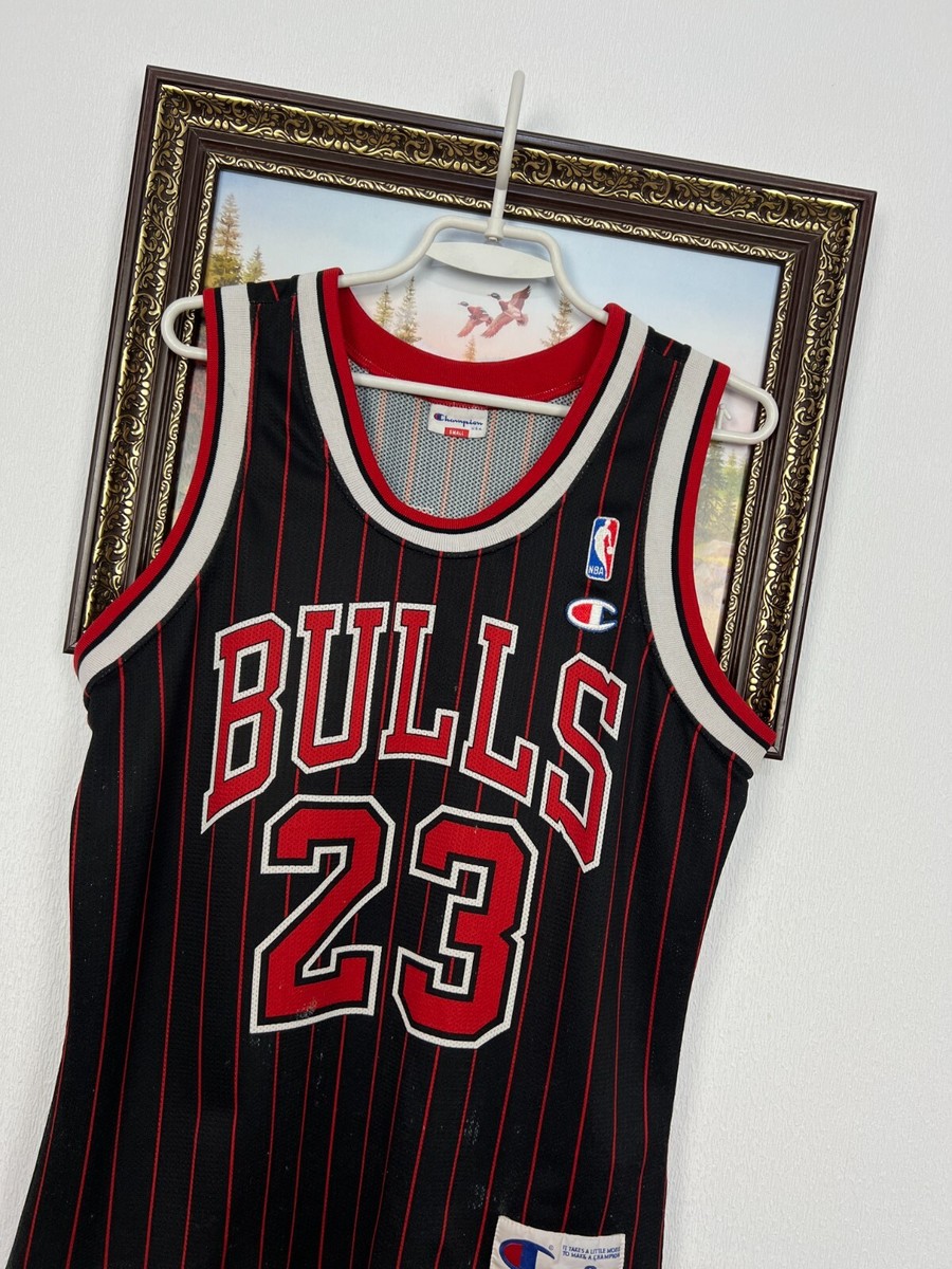 Vintage 90's Champion Chicago Bulls #23 Jordan NBA Jersey Legend