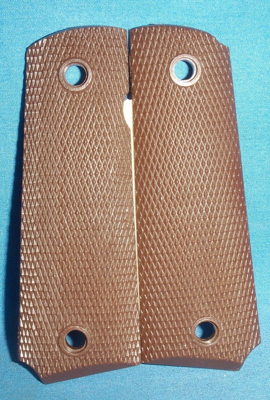 USGI 1911A1 GRIPS VIET NAM ERA  C48E