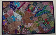 100 x 150 cm Wandteppich Dunkelbraun Wandbehang Bollywood Indien Patchwork Sari 