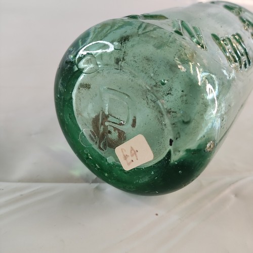 Vintage Souter Peri & Co Colwyn Bay Trademark Green Marble Bubble Glass Bottle - Picture 12 of 14
