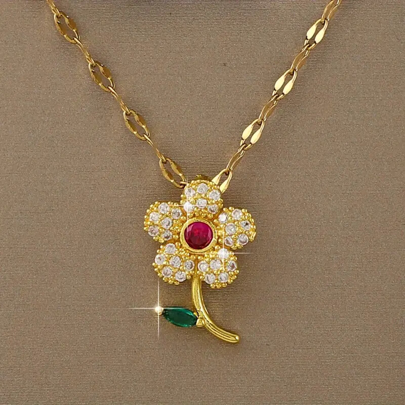【GLOWNY】24SS FLORAL GEM NECKLACE Gemstone Flower With Center Diamonds Pendant Necklace – Versani
