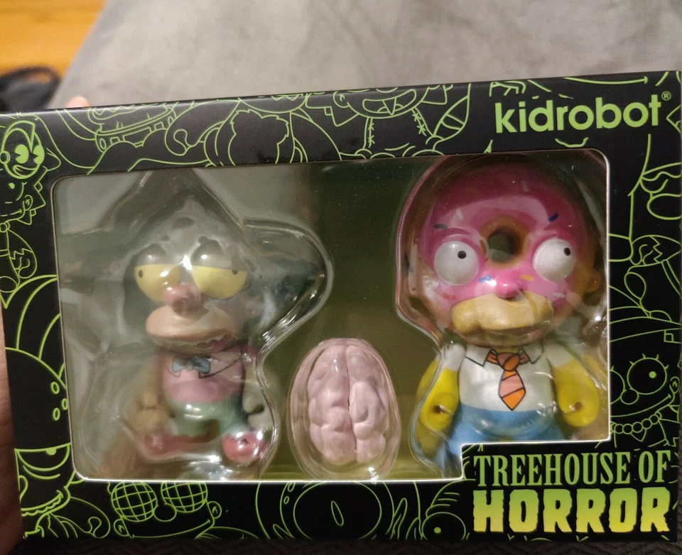 Kidrobot Donut Homer & Krusty Zombie Set Treehouse of Horror Exclusive - Image 2 of 3