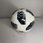 Picture 4 of 5