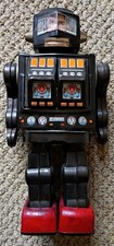 1960's Horikawa Tin Space ROBOT Astronaut Battery Operated, for Display or PARTS