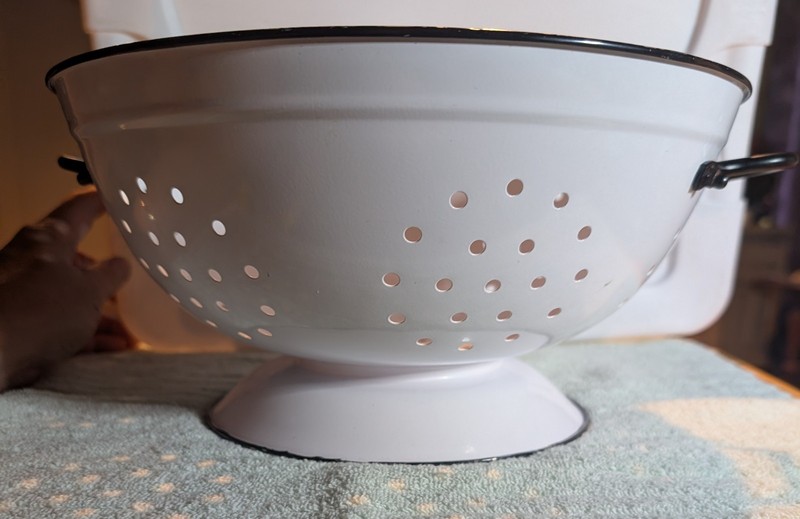 10.5" Enamelware Metal Round Food Strainer Colander with Handles, White/Black