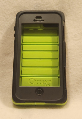 Otterbox 7152E Defender Series Pro - used